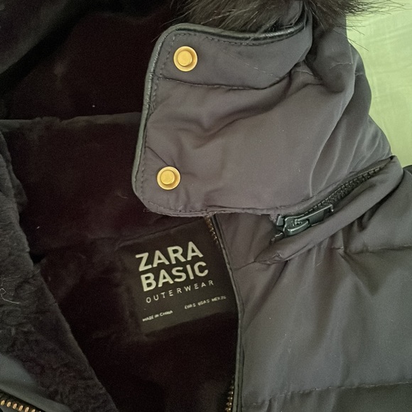 Zara Quilted Down Puffer Jacket with Faux Fur Textured Hood Navy & Gold - Picture 11 of 13